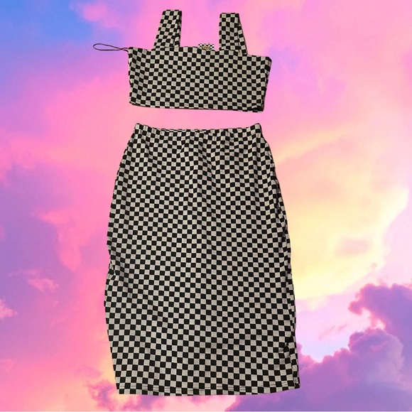 Dressed in LALA Dresses & Skirts - Dressed in Lala Checkered Skirt and Crop Top set size XL